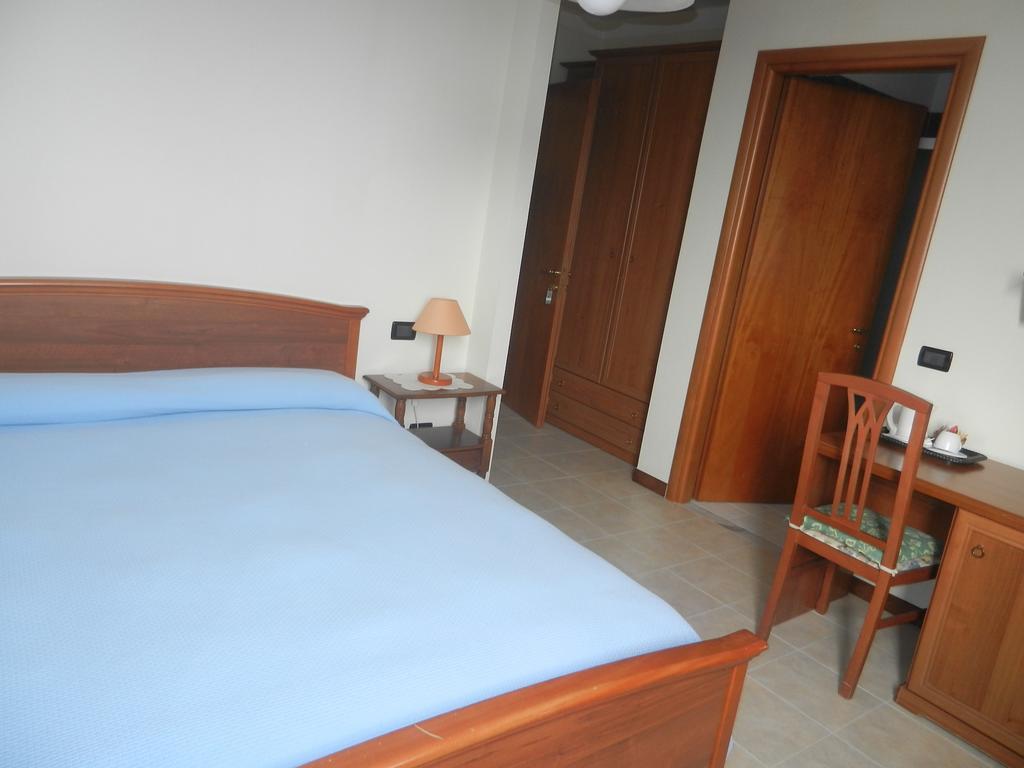 Locanda Primo Sole Leivi Quarto foto